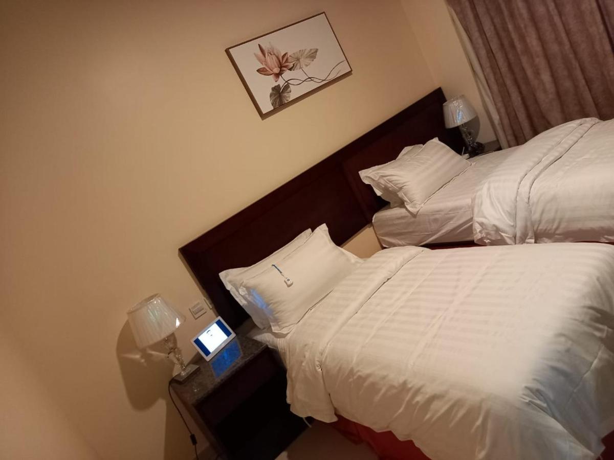 Al Ayniah Hotel Médine Extérieur photo
